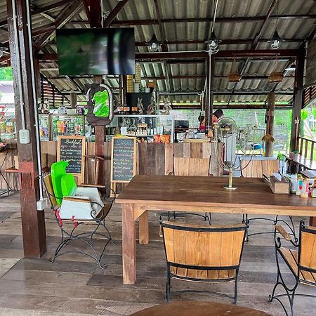 North Pine Forest Homestay บ้านไม้สนโฮมสเตย์ Ban Mae Pong Kültér fotó