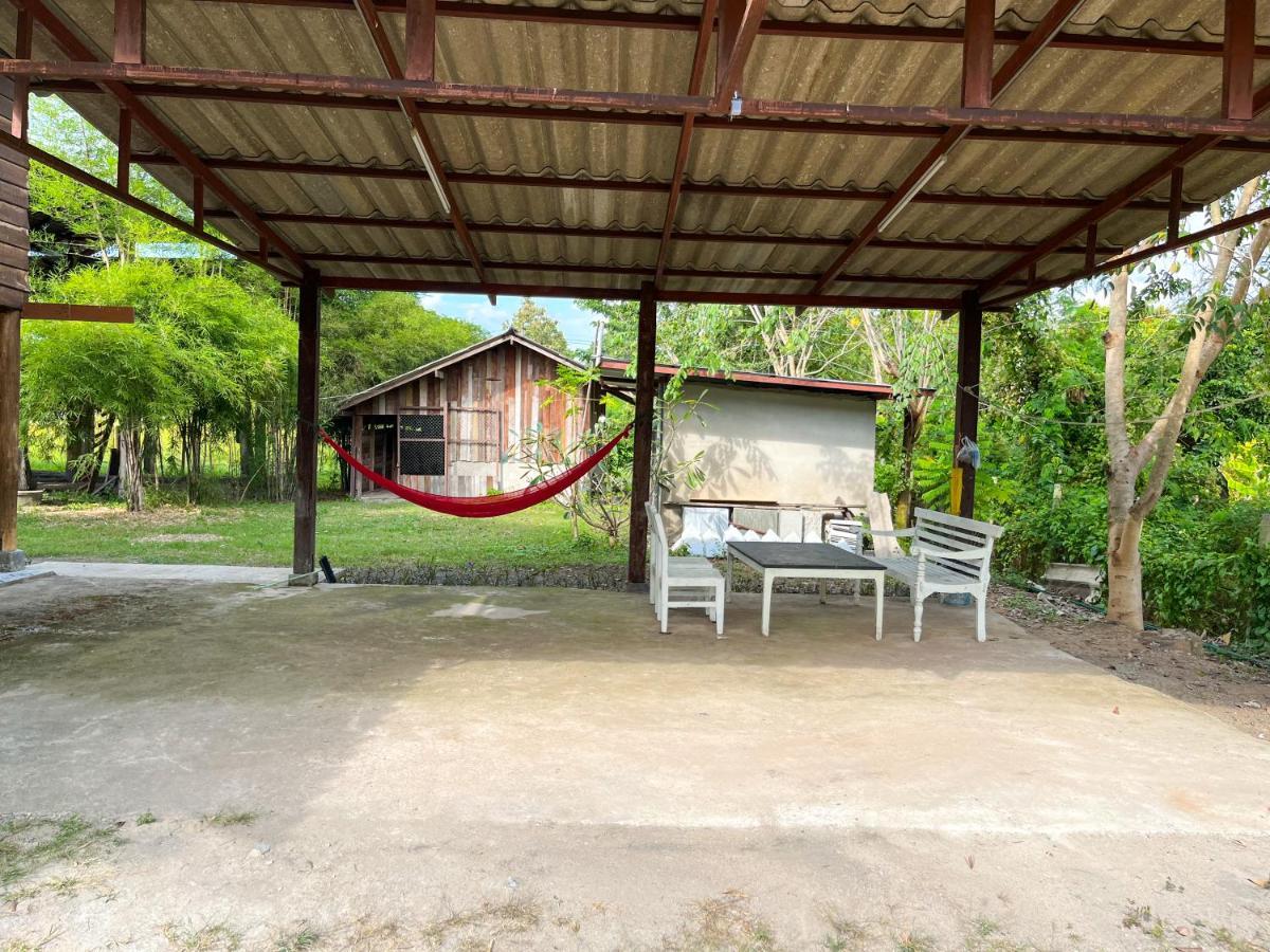 North Pine Forest Homestay บ้านไม้สนโฮมสเตย์ Ban Mae Pong Kültér fotó
