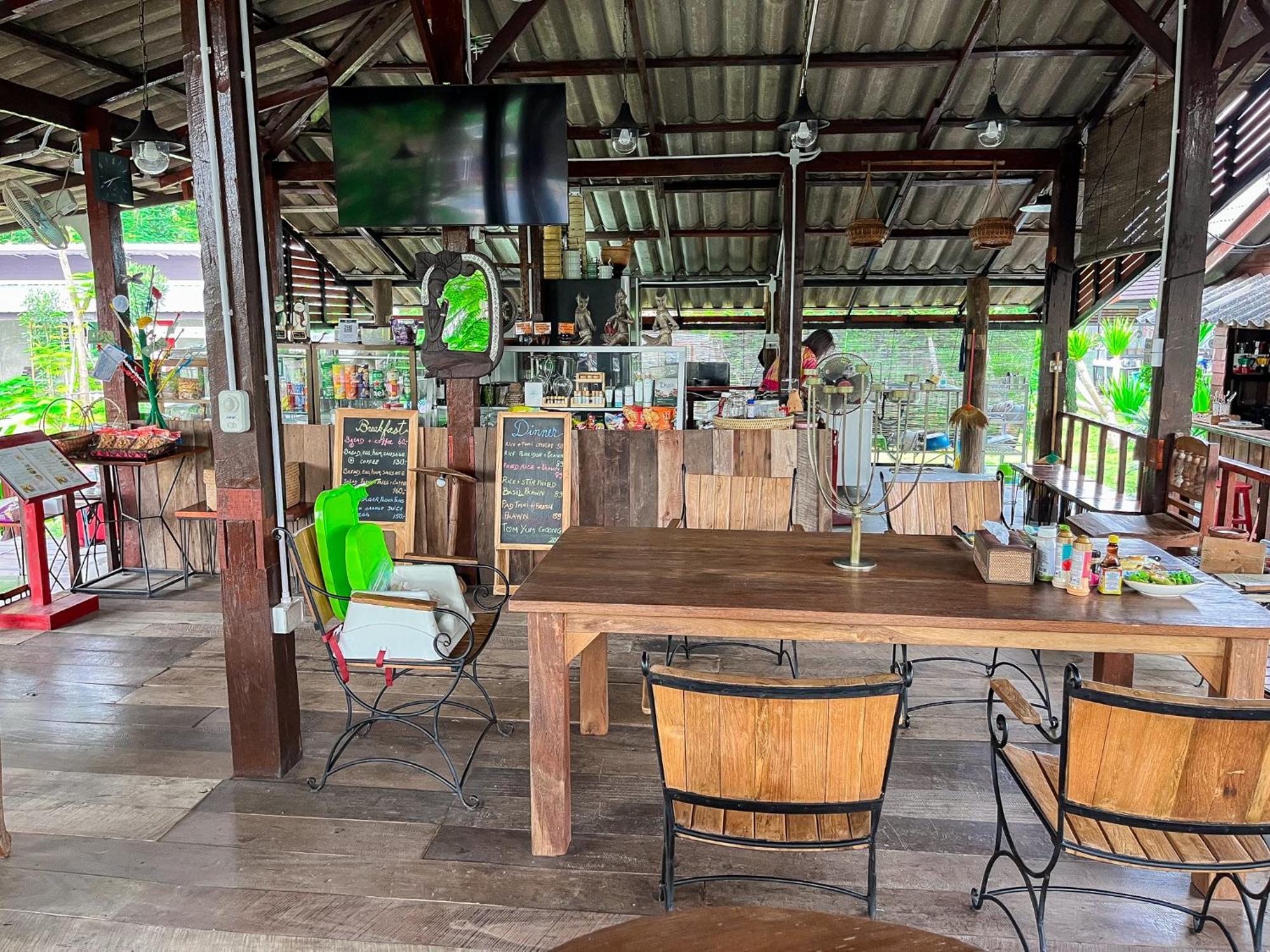 North Pine Forest Homestay บ้านไม้สนโฮมสเตย์ Ban Mae Pong Kültér fotó
